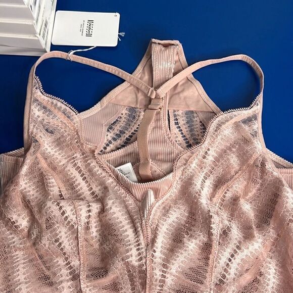 NWT Wolford Esmeralda String Body Rose Powder Pink  10 D-cup M - Picture 11 of 15